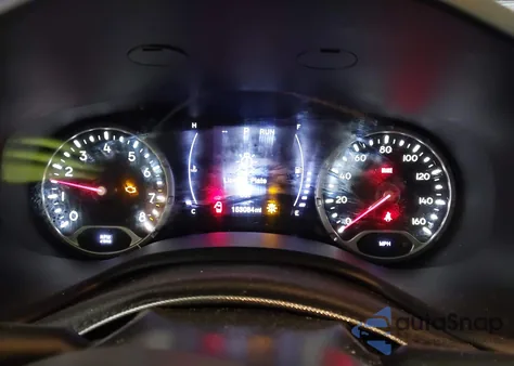 2018 Jeep Renegade Latitude Fwd z USA, uszkodzony, nr VIN ZACCJABB2JPJ68116